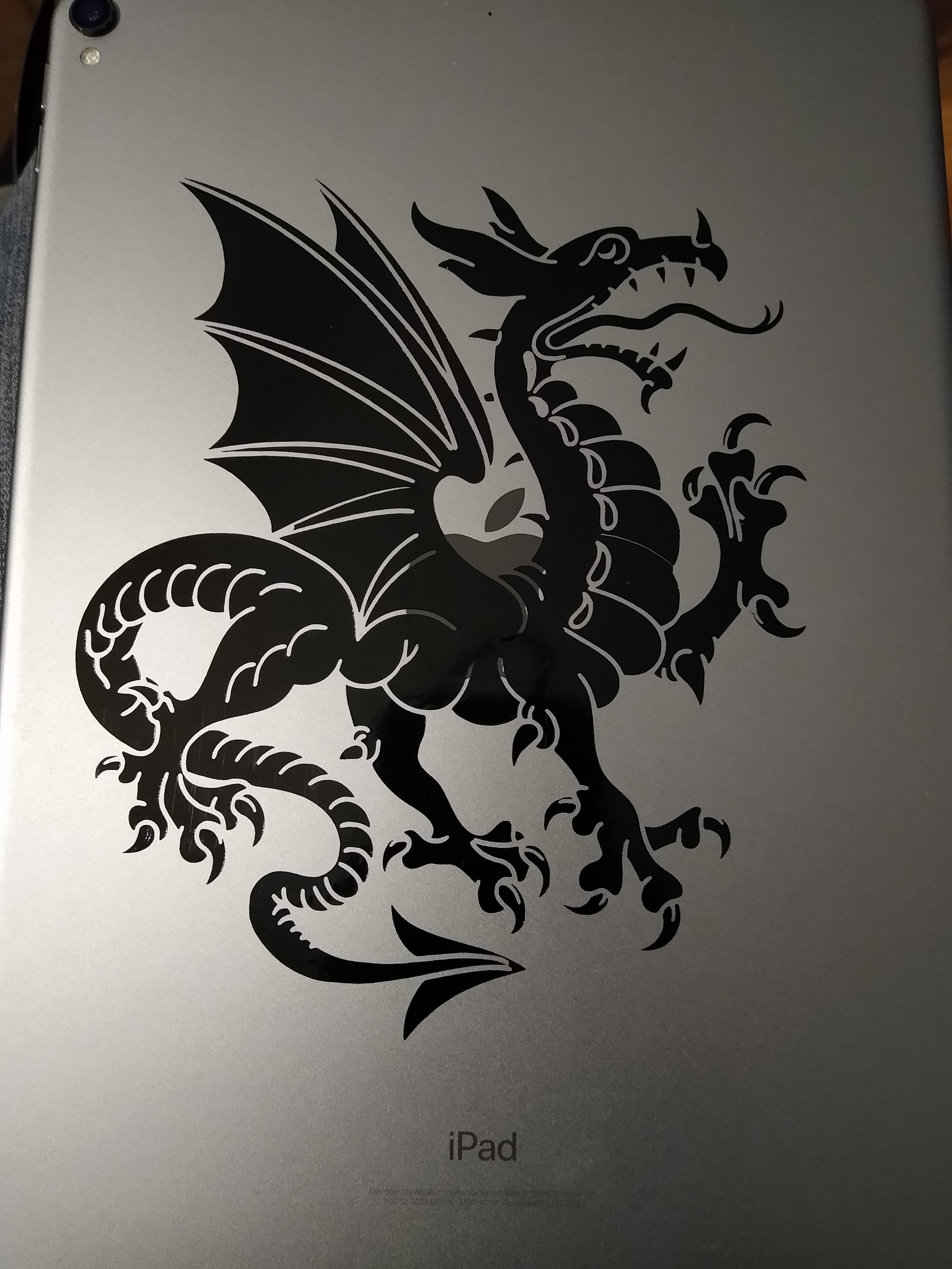 Dragon vinyl on iPad